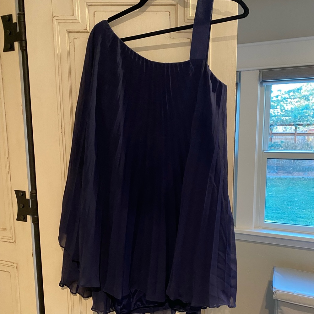 Navy blue swing mini cocktail dress.